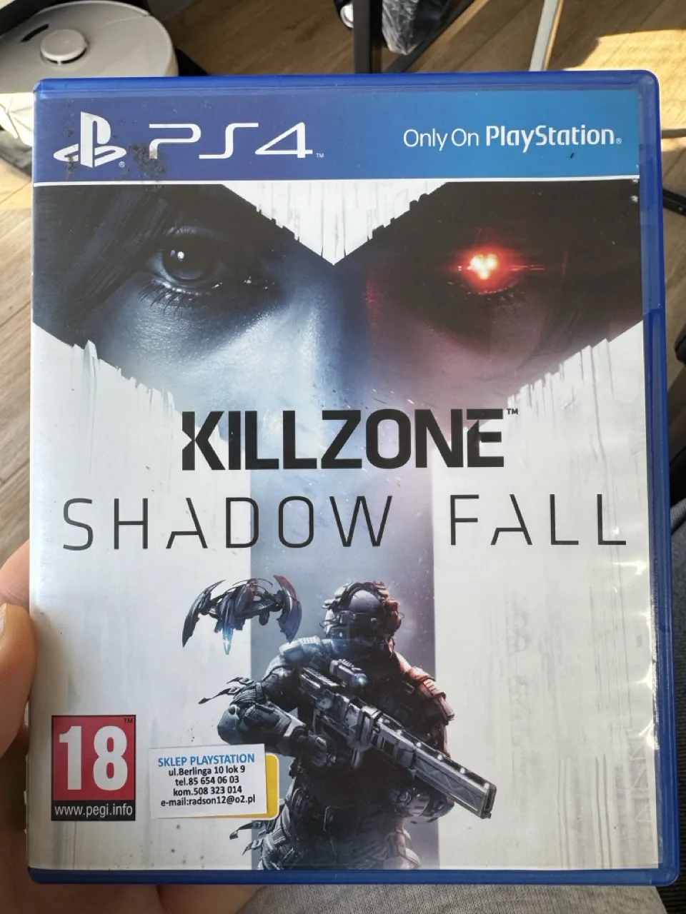 Killzone: Shadow Fall (PS4) okładka wydania pudełkowego, wersja EN, zdjęcie 1